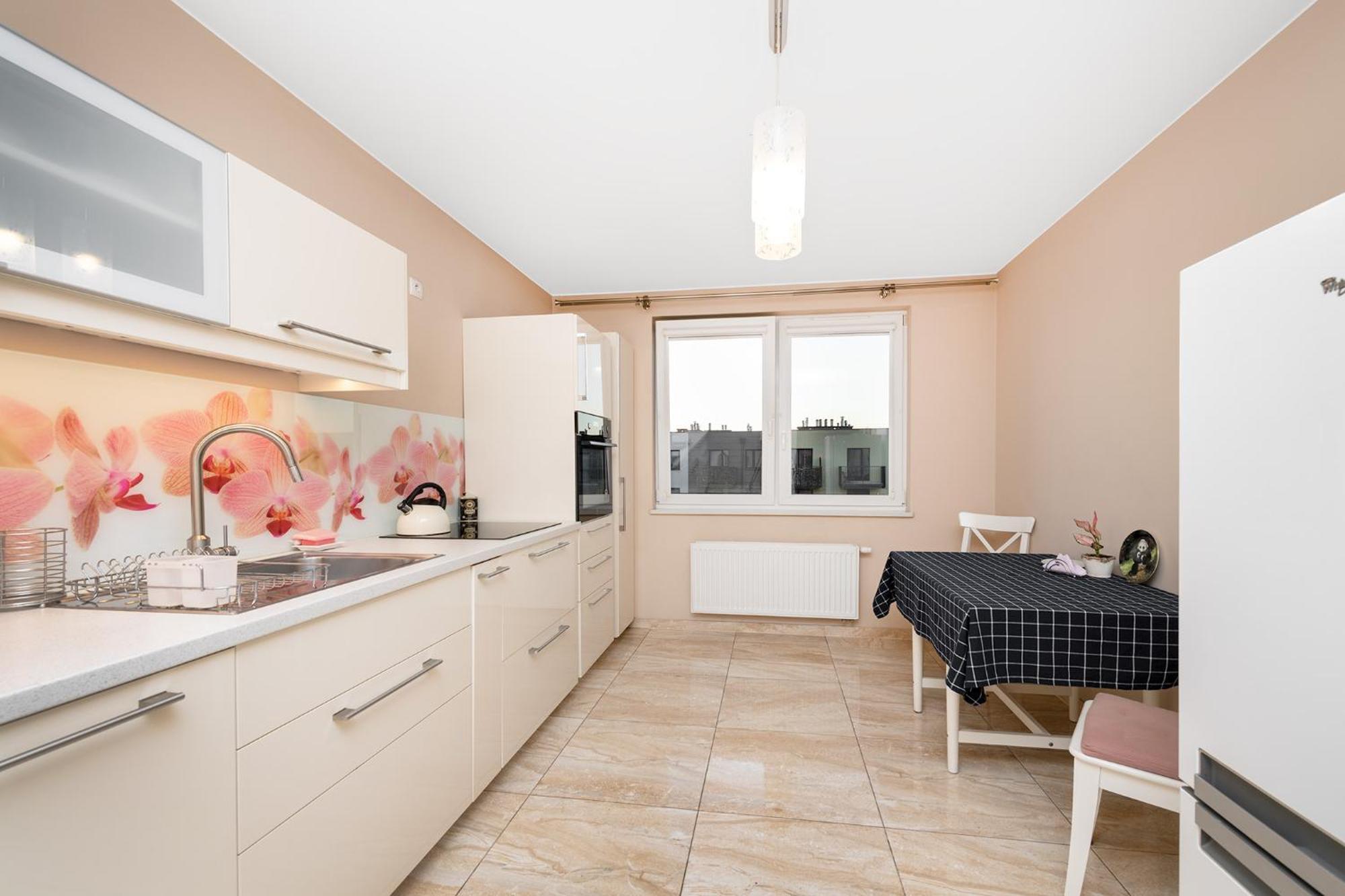 Cozy Corner: Apartment With Wifi And Private Balcony Wrocław Buitenkant foto