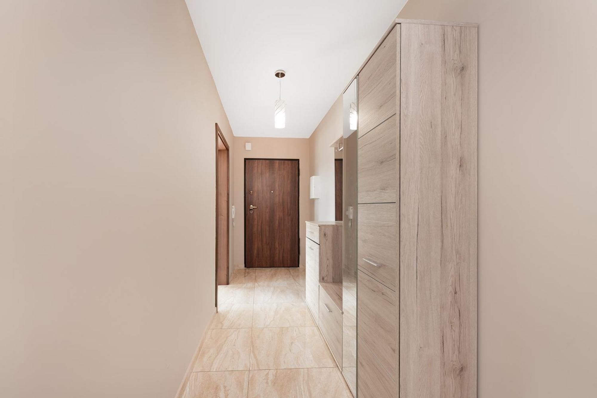Cozy Corner: Apartment With Wifi And Private Balcony Wrocław Buitenkant foto